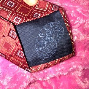 Men’s red eagle tie